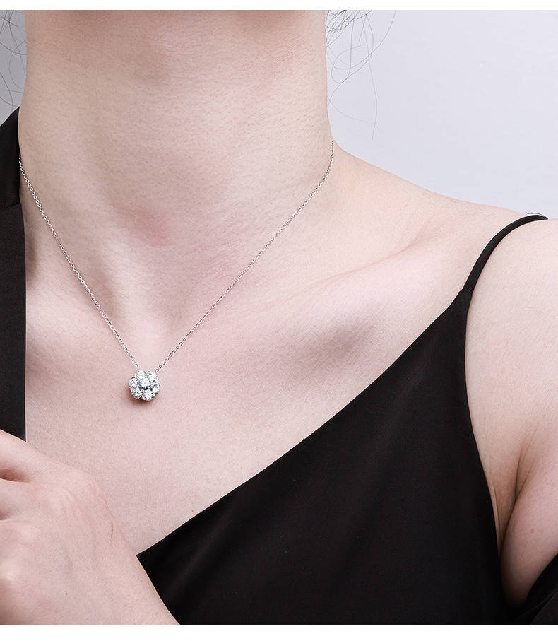 卓恒甄选ins风热卖新款太阳花锁骨链气质女毫莫桑项链详情4