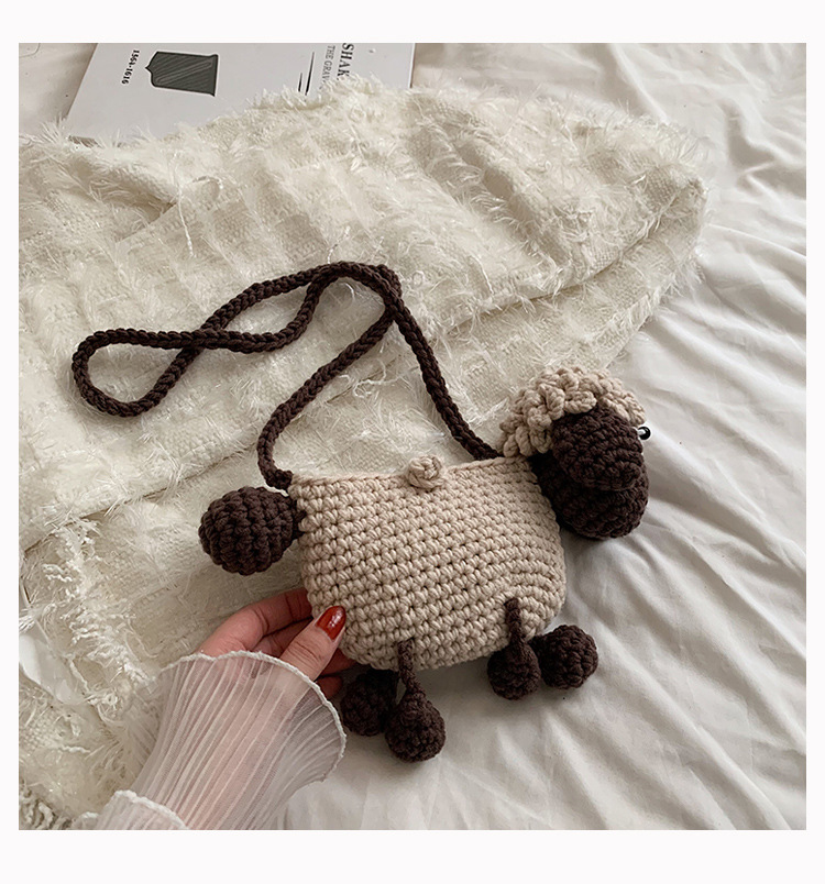 手工编织包包diy针织毛线包可爱卡通小羊编织包单肩斜挎包女成品详情11