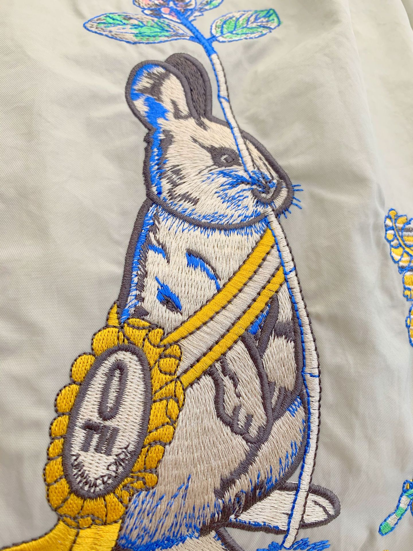 The same style of popular tote bag for the Year of the Rabbit, embroidered shopping bag, hand-held crossbody single-shoulder bag, nylon waterproof, lightweight and large capacity pic 9