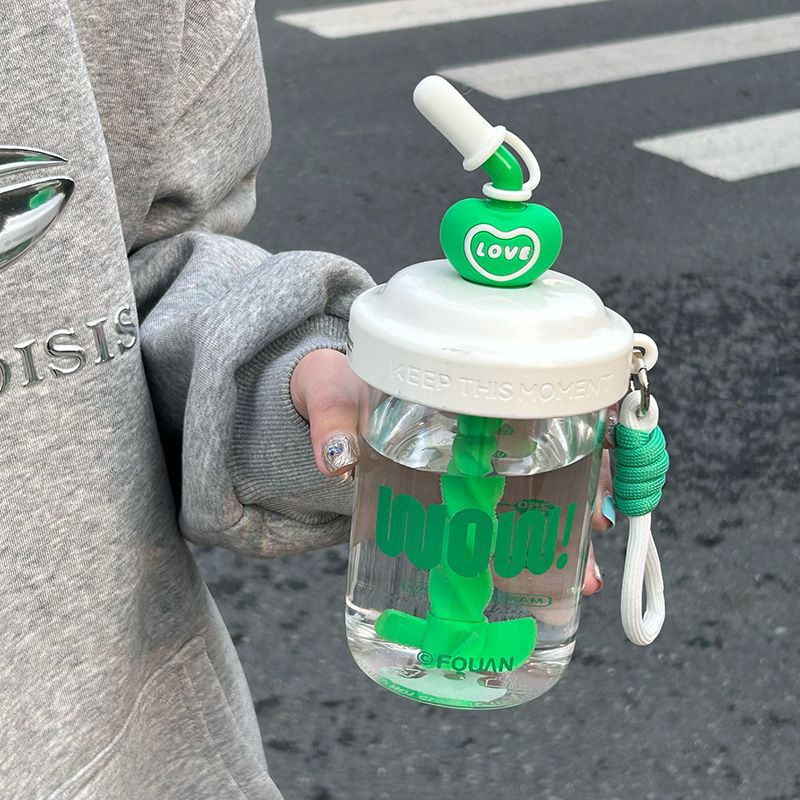 KT猫新款塑料吸管杯手动搅拌杯便携吸管杯可爱创意简约少女心水杯详情9