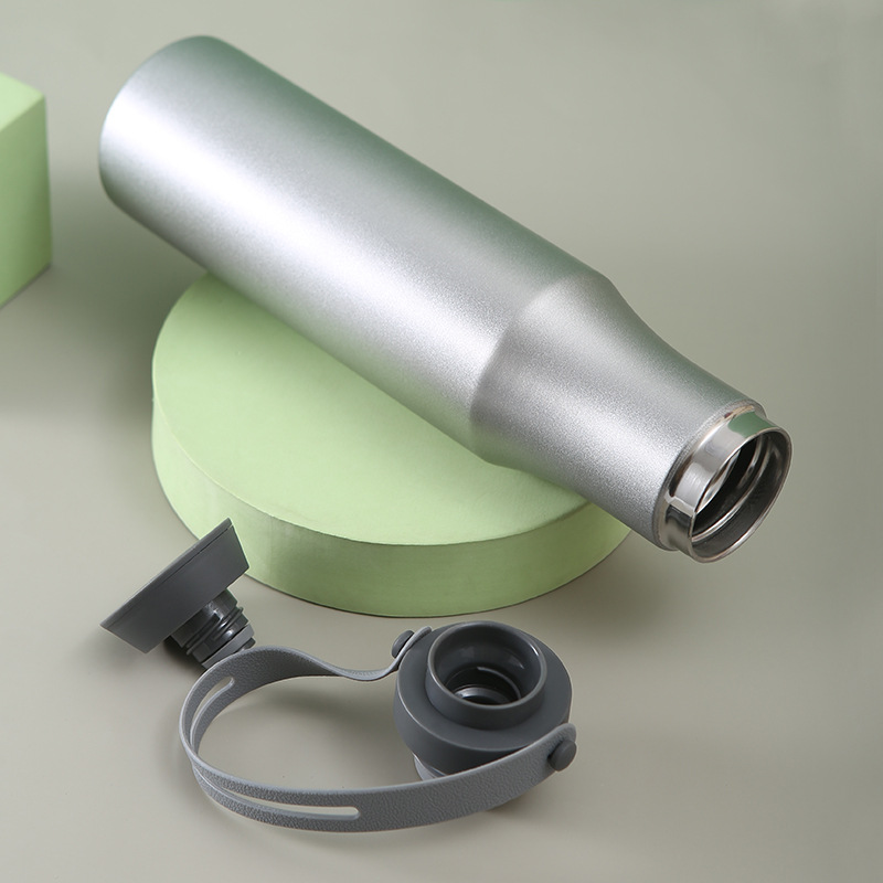 新款不锈钢太空壶男女学生便携吊带保温杯户外运动水壶定 制logo详情9