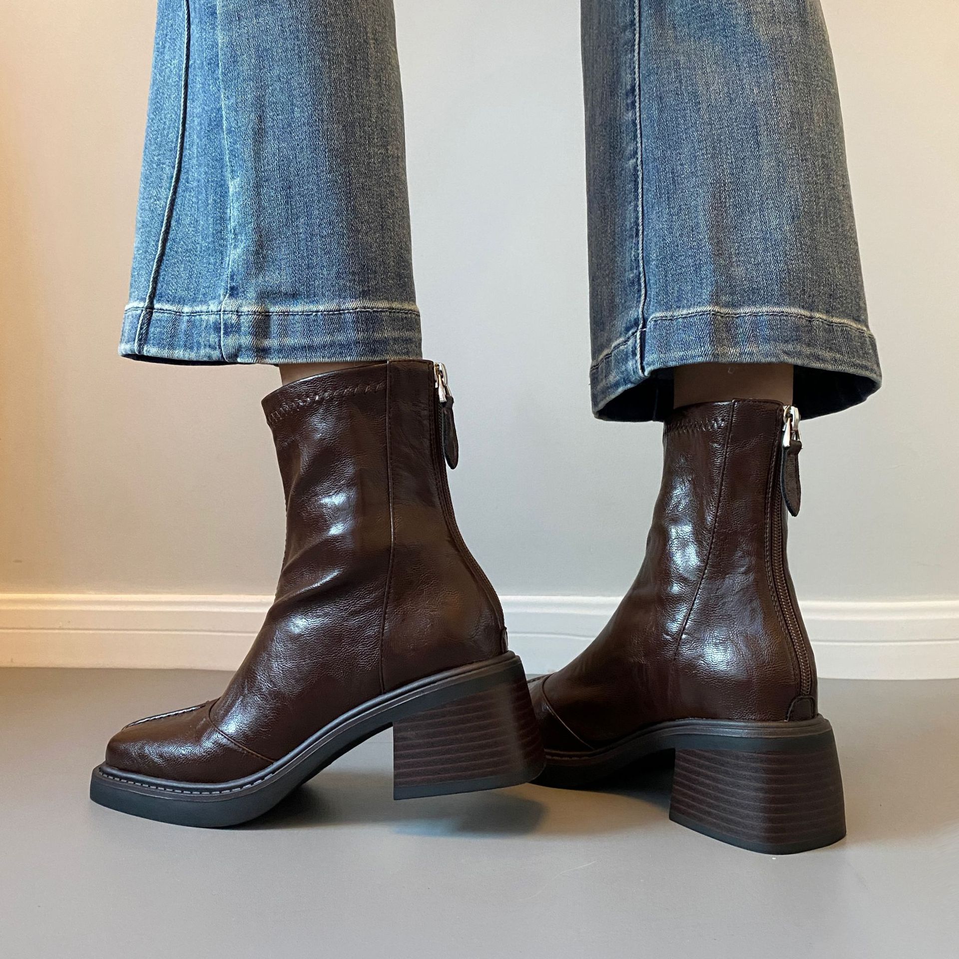 【现货】高跟方头短靴马丁靴春秋季单靴后拉链短靴女士粗跟靴子详情7