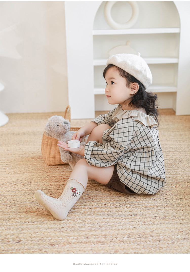 婴儿袜子秋冬木耳边松口不勒女童公主春秋小碎花宝宝无骨中长筒袜详情21