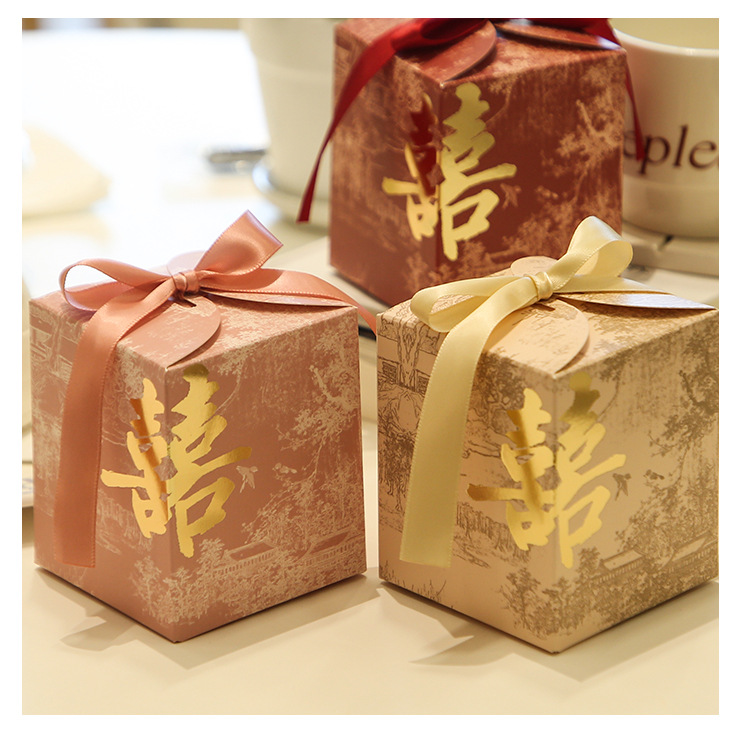 Hot-selling original innovative Chinese-style wedding gift with a high-end feel and a traditional Chinese style, featuring ink-wash painting wedding candies in empty boxes pic 12