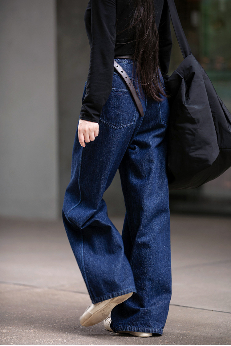 A niche all-season deep indigo blue mid-waisted loose and versatile wide-leg jeans pic 16