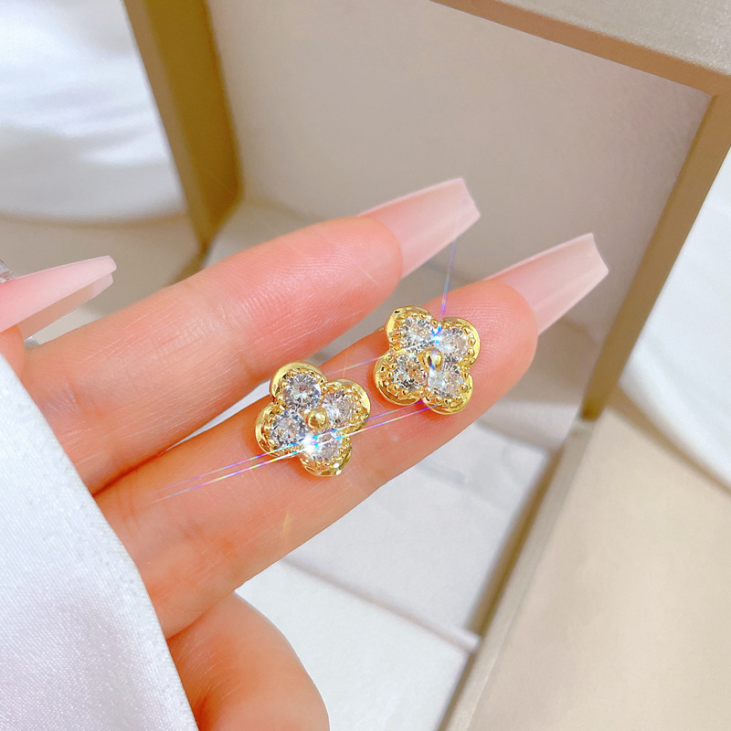 【钛钢】四叶花朵项链耳环套装轻奢微镶个性气质宴会耳饰项饰组合详情11