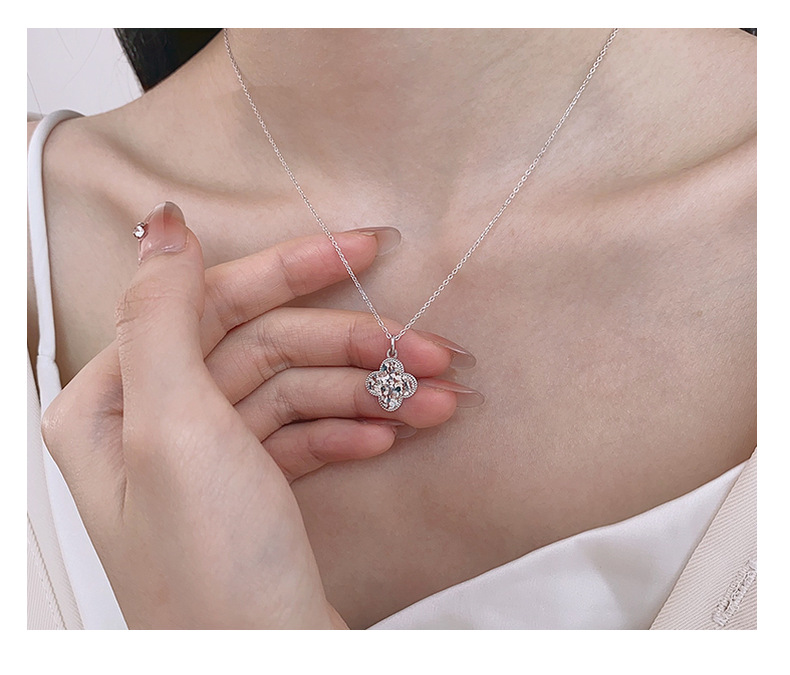 S925纯银韩版个性创意车花碎碎冰四叶草小红书同款项饰锁骨链详情9