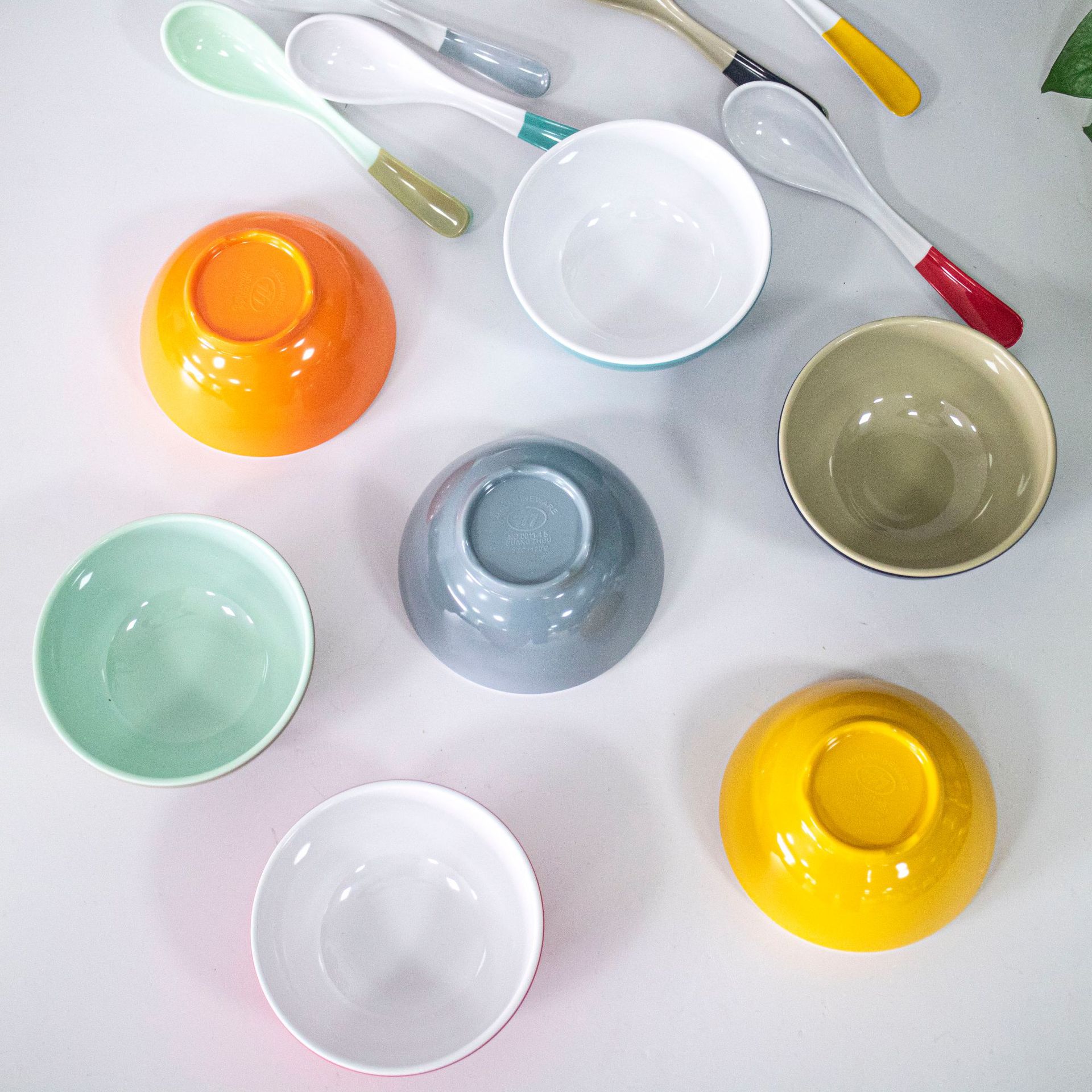 Wholesale of A5 melamine tableware, two-color conical bowls, commercial noodle bowls, spicy hot pot bowls, round ramen bowls, and special bowls for noodle restaurants pic 34
