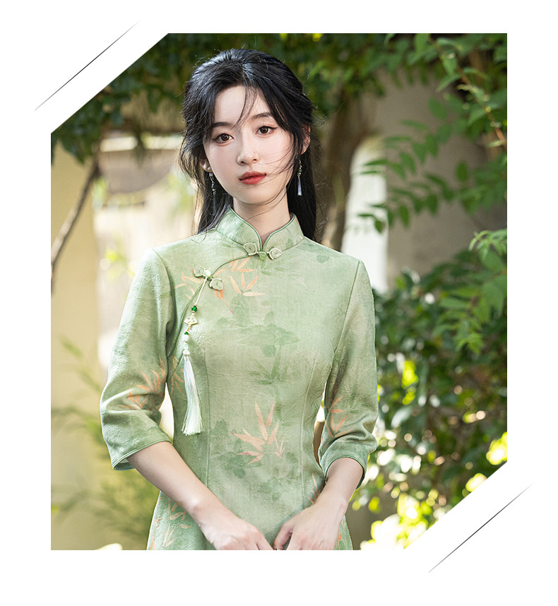 New Chinese-style spring/summer jacquard milk silk mid-sleeved long 2025 new Chinese-style daily artistic modified cheongsam dress pic 1