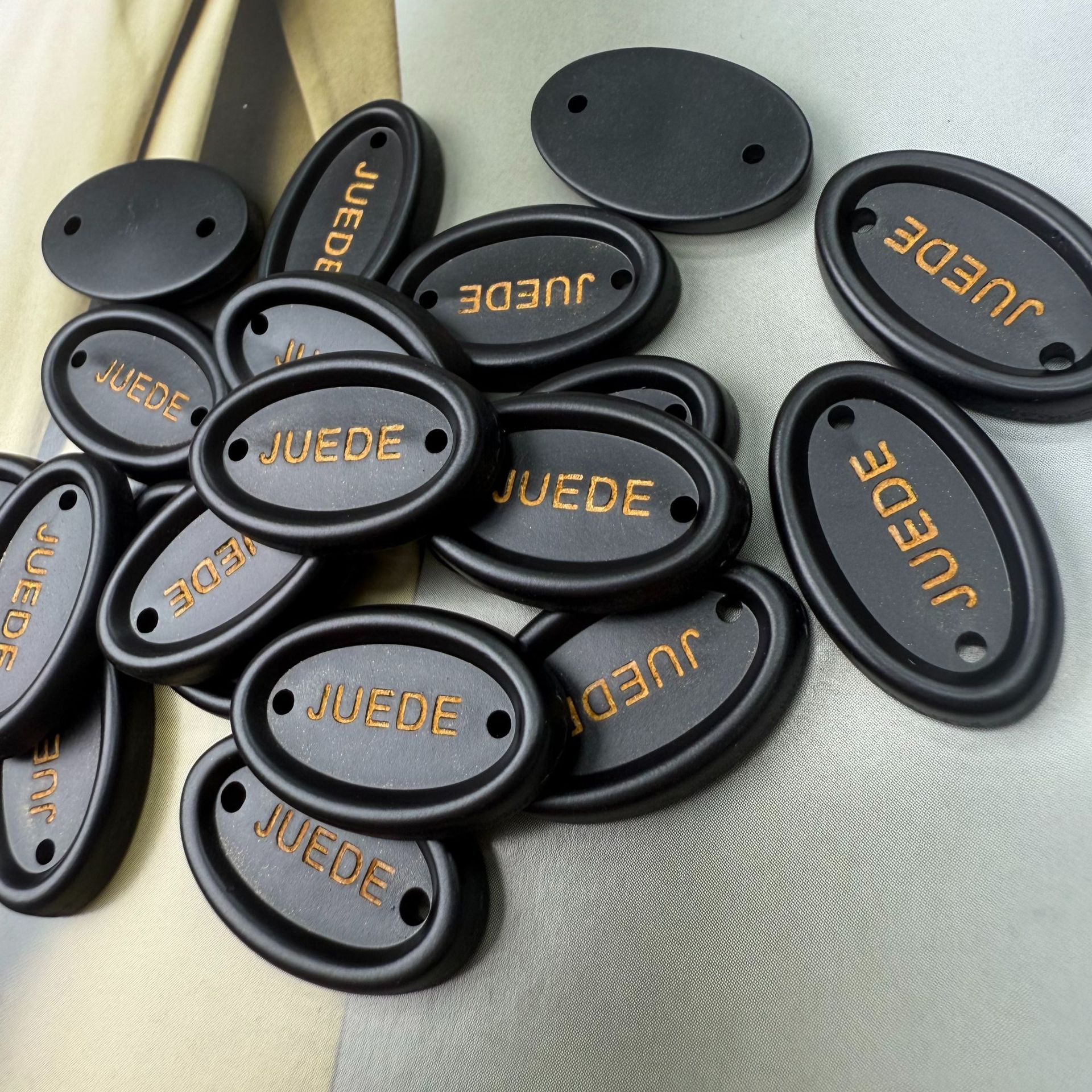 爱心标牌树脂仿贝壳彩色扣子异形不规则纽扣毛衣衬衣针织衫小铭牌详情25