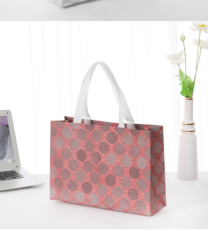 时尚手提无纺布袋 热压彩印覆膜镭射设计 广告服装购物礼品袋 现货批发环保耐用详情13