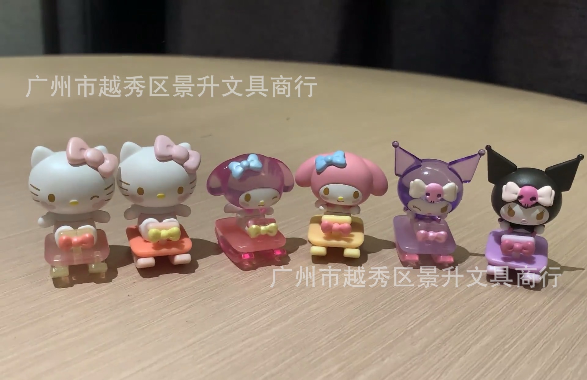 Officially authorized Sanrio Cute Bean Series Sweet Bud Love Blind Box Ornaments, trendy and cute figurine ornaments as gifts pic 4
