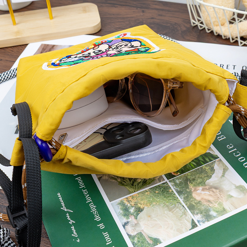 2025 New stylish and lightweight vertical phone bag, casual student cloth bag, Korean style simple 10,000-stitch embroidery single-shoulder bag pic 8