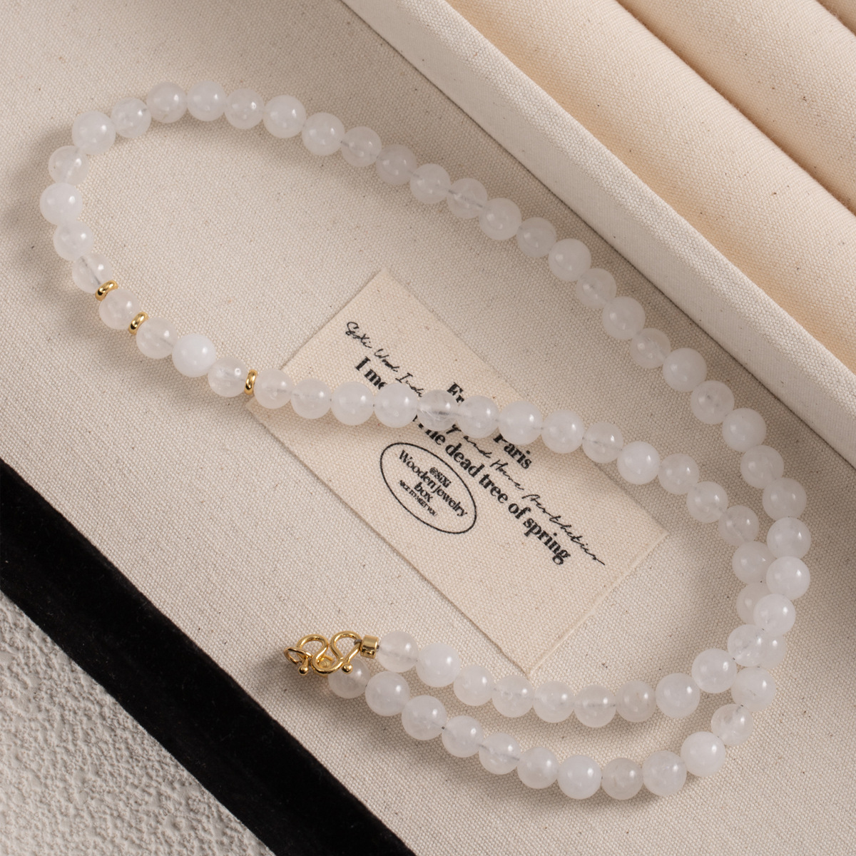 High-end colored beaded necklace for women, light luxury and niche spring and summer dopamine freshwater pearl collarbone chain necklace wholesale pic 44