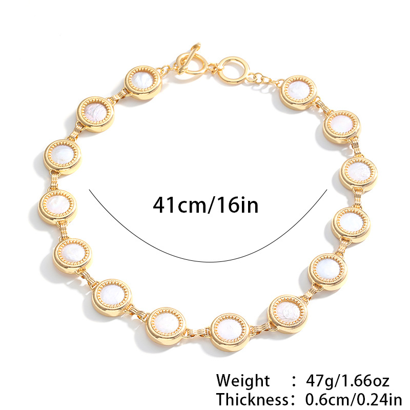 Nasha Cross-border Exclusive Jewelry Set: French Retro and High-end White Shell Roman Round Plate Pearl Jewelry Set pic 4