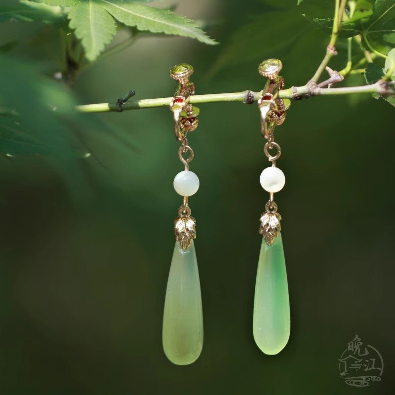 Hot-selling Qiancong New Chinese-style niche design ancient-style Hanfu, high-end ear clips, earrings and earrings, Chinese-style cheongsam for women pic 6