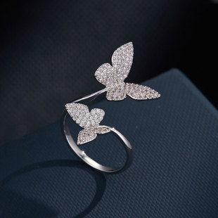 A light luxury and high-end lace-trimmed butterfly pearl open ring, copper alloy inlaid with zircon, adjustable index finger ring pic 2