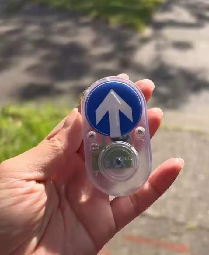 Cross-border manufacturer Australian sidewalk traffic light button keychain sound accessory creative gift Commemorative gift pic 5