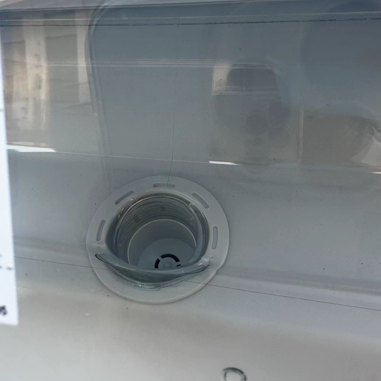 French-style four-door refrigerator with water dispenser, air-cooled frost-free large-capacity household refrigerator, export and foreign trade refrigerator pic 7