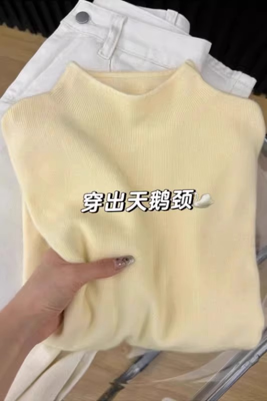 A high-end, soft and slender small stand-up collar sweater base layer for women, a semi-high-neck knitted long-sleeved inner layer for autumn and winter pic 8