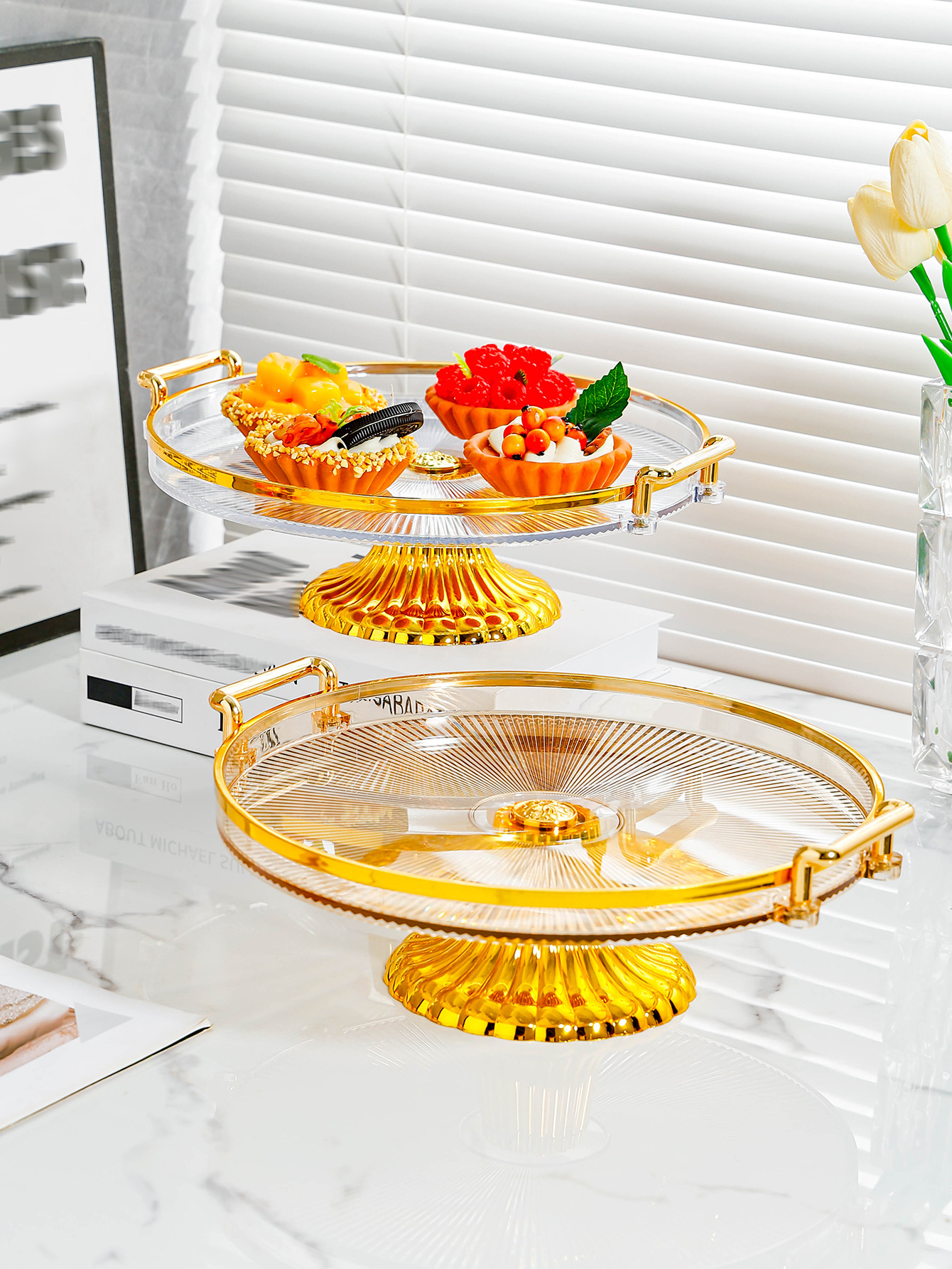 High-legged cake tray, covered dessert stand, display rack, transparent plastic fruit plate, buffet bread and pastry plating pic 2