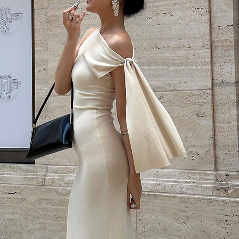 现货跨境女装2024夏季时尚修身气质单肩飘带纯色连衣裙女外贸批发详情4