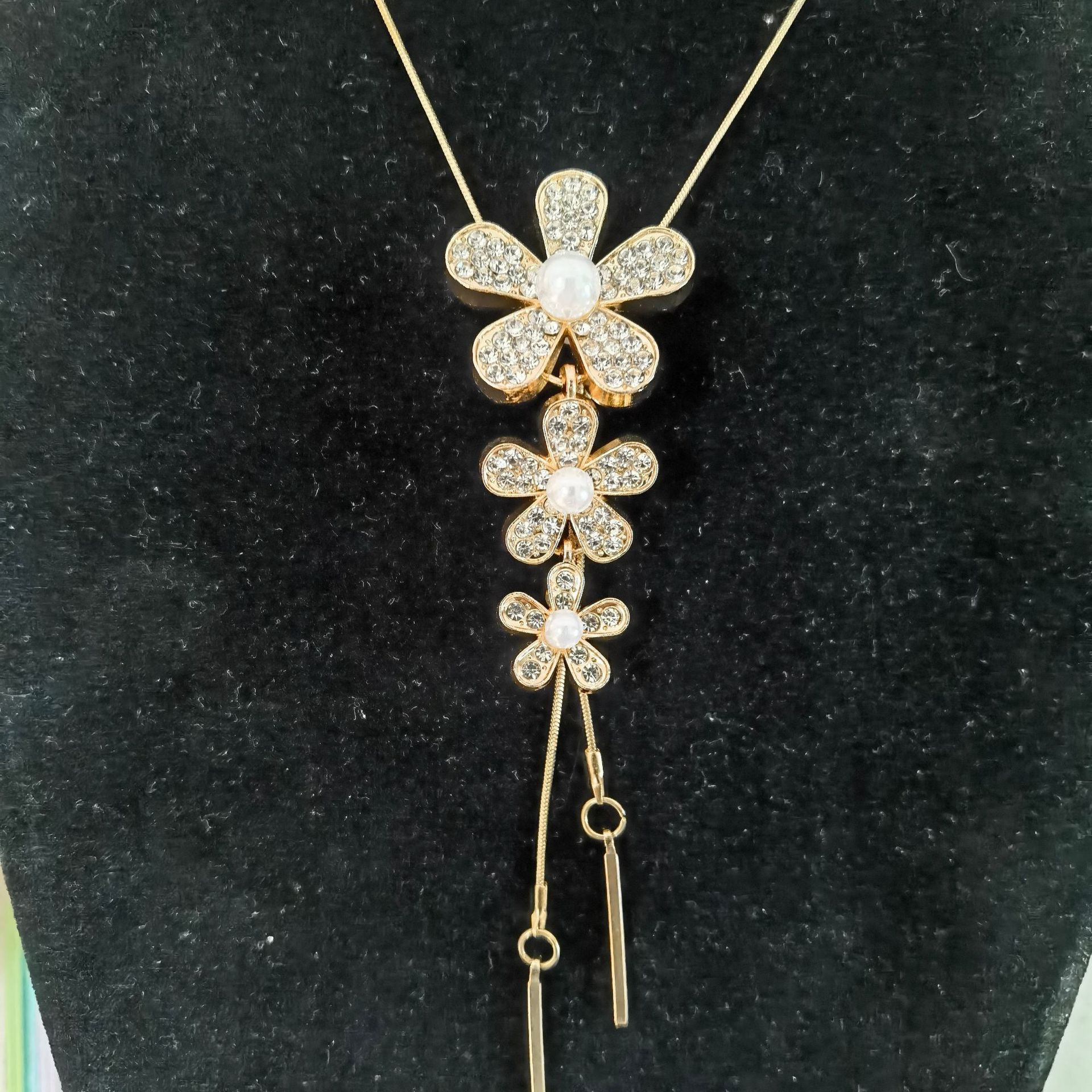 合金高档秋冬毛衣链女百搭高级感长款长项链高档时尚珍珠挂件详情9