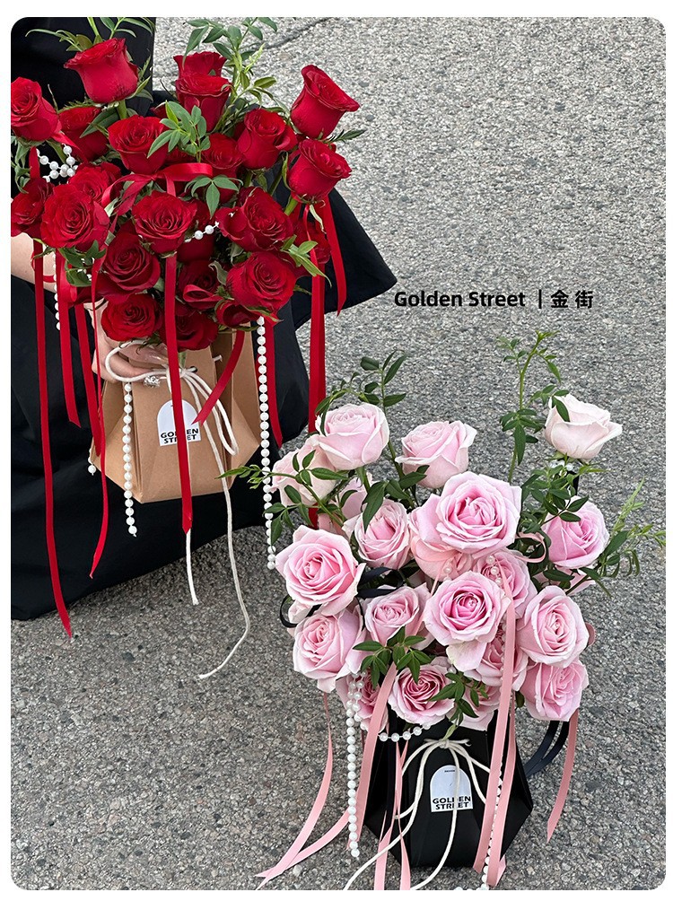 手打六角抱抱花袋玫瑰花束韩式鲜花店花艺防水手捧袋花束材料包装详情11