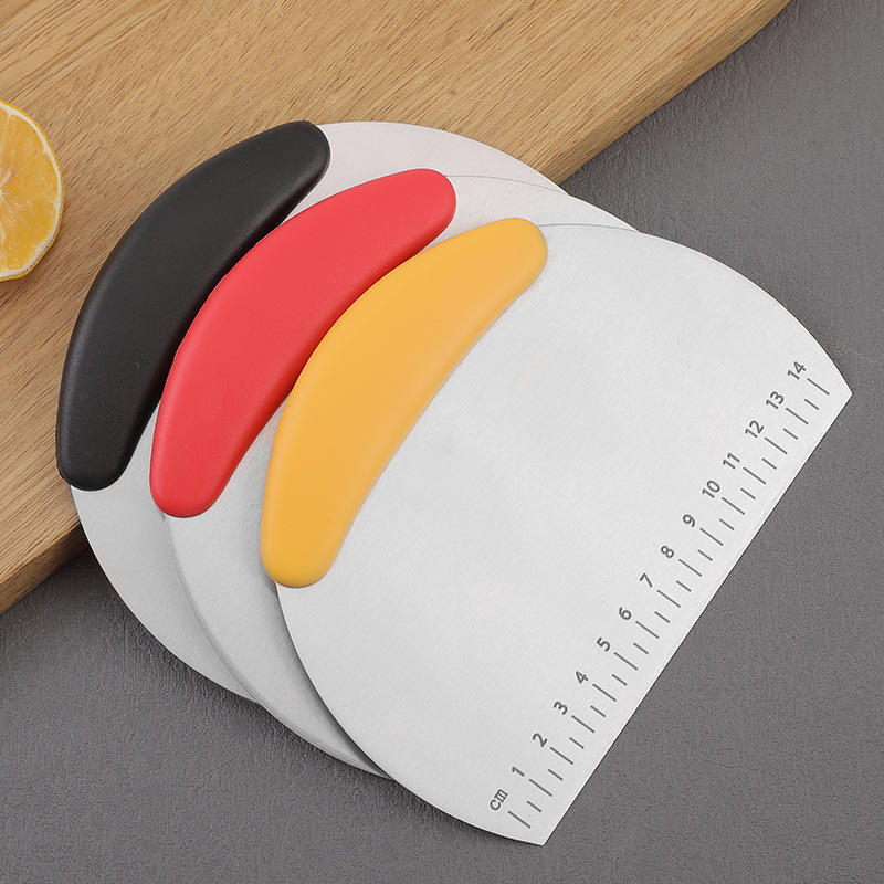 Factory wholesale household stainless steel semi-circular baking cutting knife with scale, cream cake flour scraper pic 1