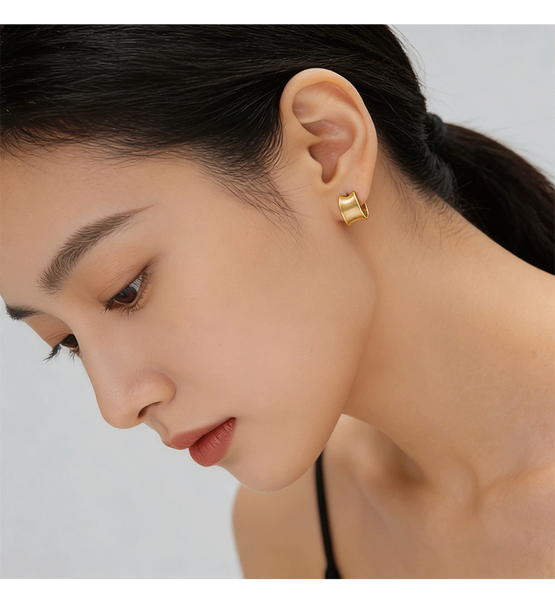 Hyacinth nicho diseño sentido c-forma metal cepillado premium sentido pendientes ins cool wind earwear 2025 nuevo temperamento pic 9
