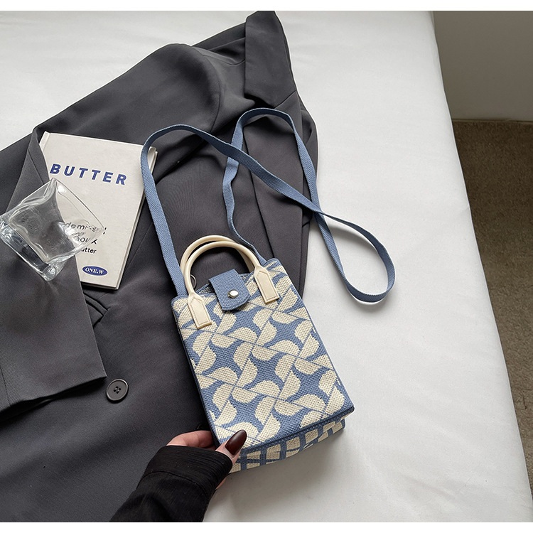 Cute handbag, plastic bag, frosted PVC gift bag, simple PP handbag, gift bag, handbag pic 24