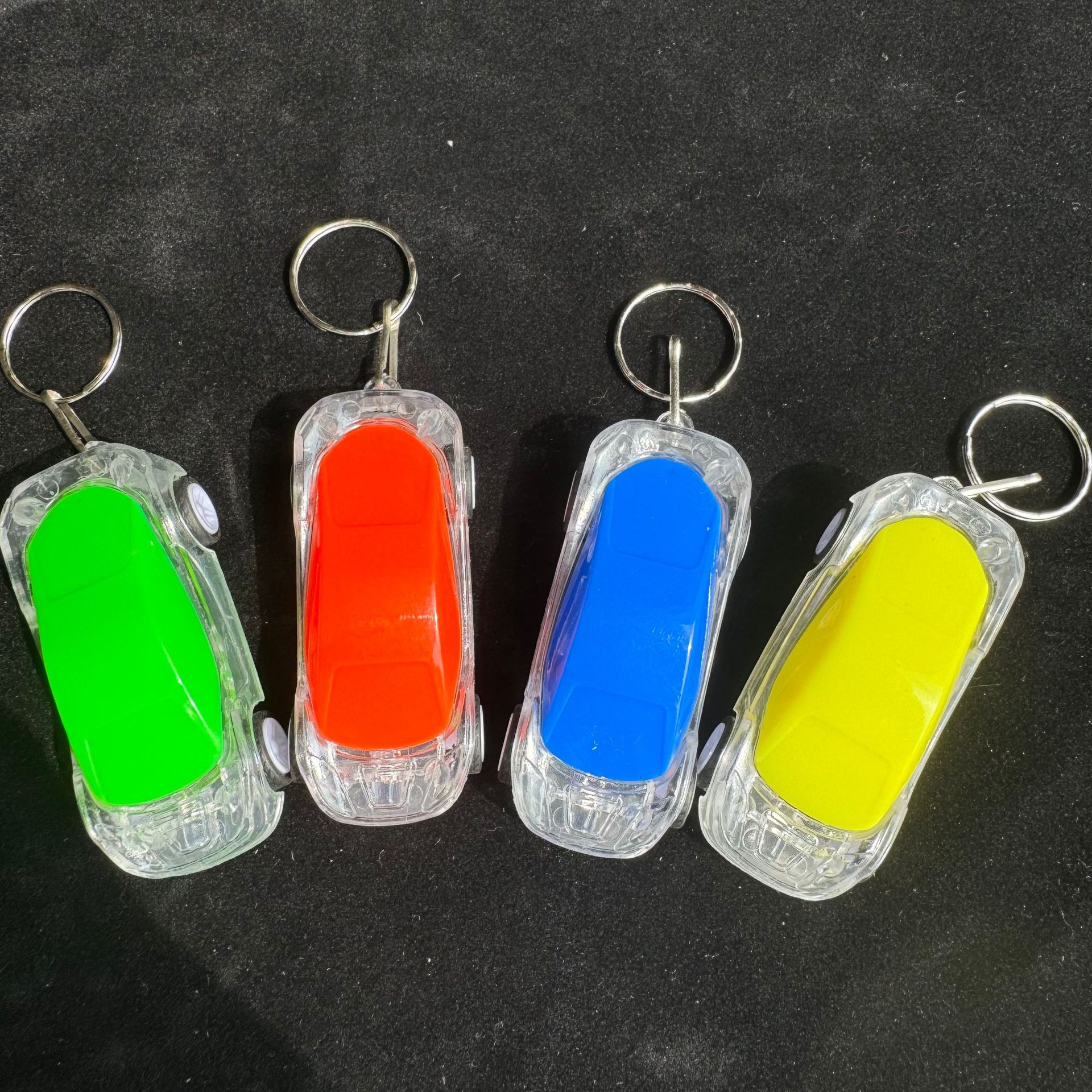 多功能闪光灯回力汽车钥匙扣发光玩具地摊热卖创意礼品挂件批发详情1