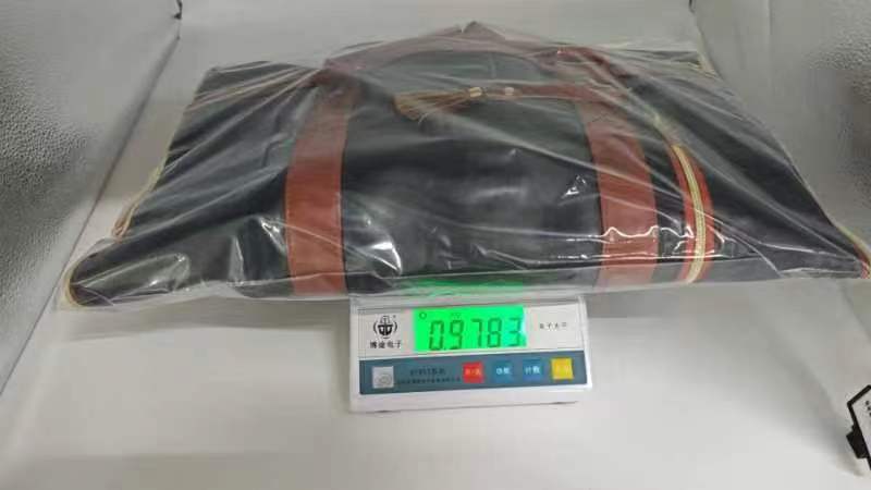 In-stock storage luggage bags, leather folding suit bags, large-capacity hand-held clothing luggage, travel crossbody clothing bags pic 13