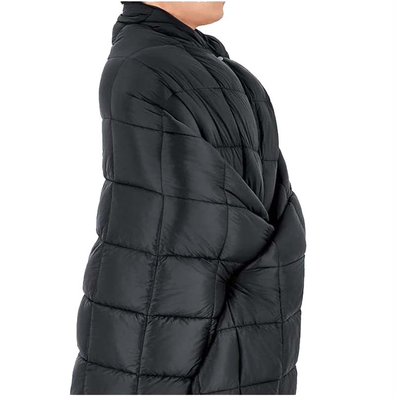 Amazon Outdoor waterproof camping travel blanket Quilted camping blanket Multi-functional waterproof blanket tear-resistant camping blanket pic 7