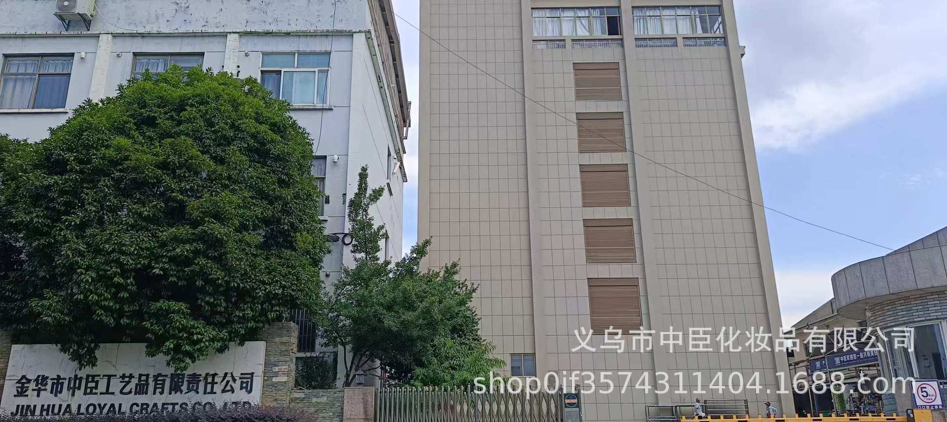 外贸男士女士香水阿拉伯perfume身体喷雾工厂批发跨境专供香氛蛇头香水详情7
