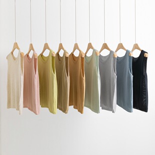 100 wool sweaters, cardigans, round-neck sweaters, warm and light, first-hand supply, wholesale in stock, elegant and commuter fine wool pic 1