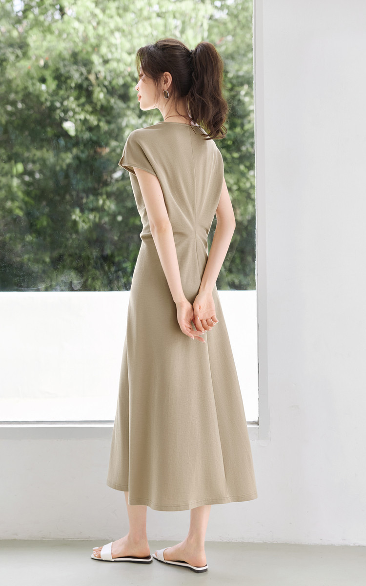 智性慵懒老钱风收腰松弛长款通勤连衣裙25夏季款详情7