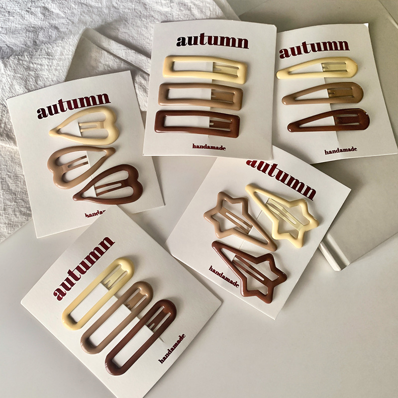 The new milk coffee style heart-shaped star teardrop-shaped bb clip is simple and versatile. The bangs hairpin is a high-end and versatile hair accessory pic 4