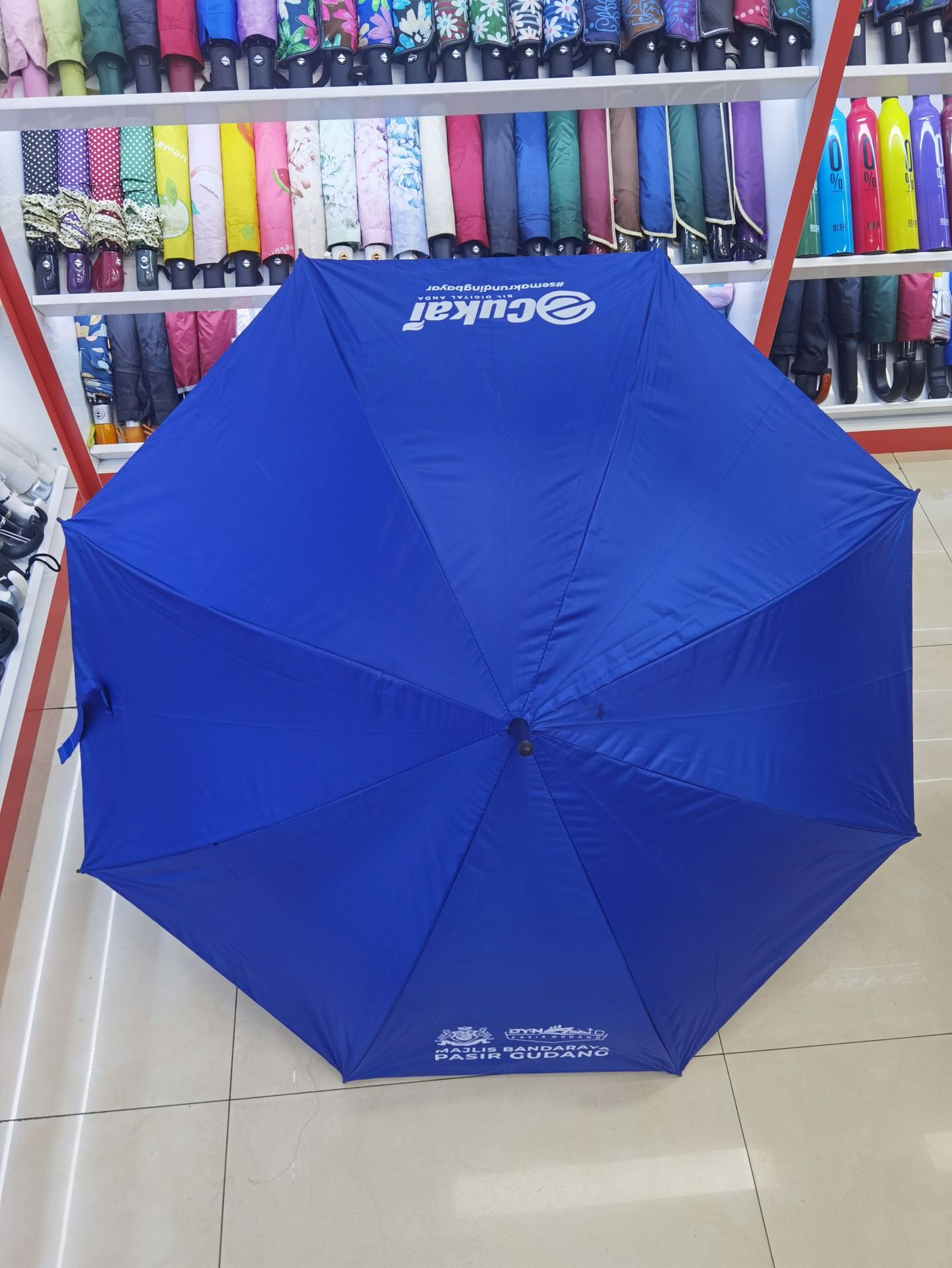 Customized logo printed business gift umbrellas, long-handled straight golf umbrellas, all-weather and all-weather sunshades pic 5