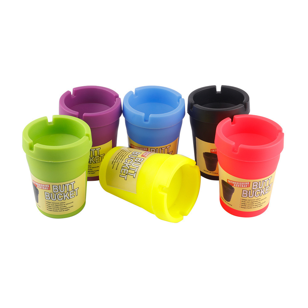 跨境热卖塑料车载烟灰缸 可拆卸便携PP材质多色塑料烟缸 Ashtray详情5