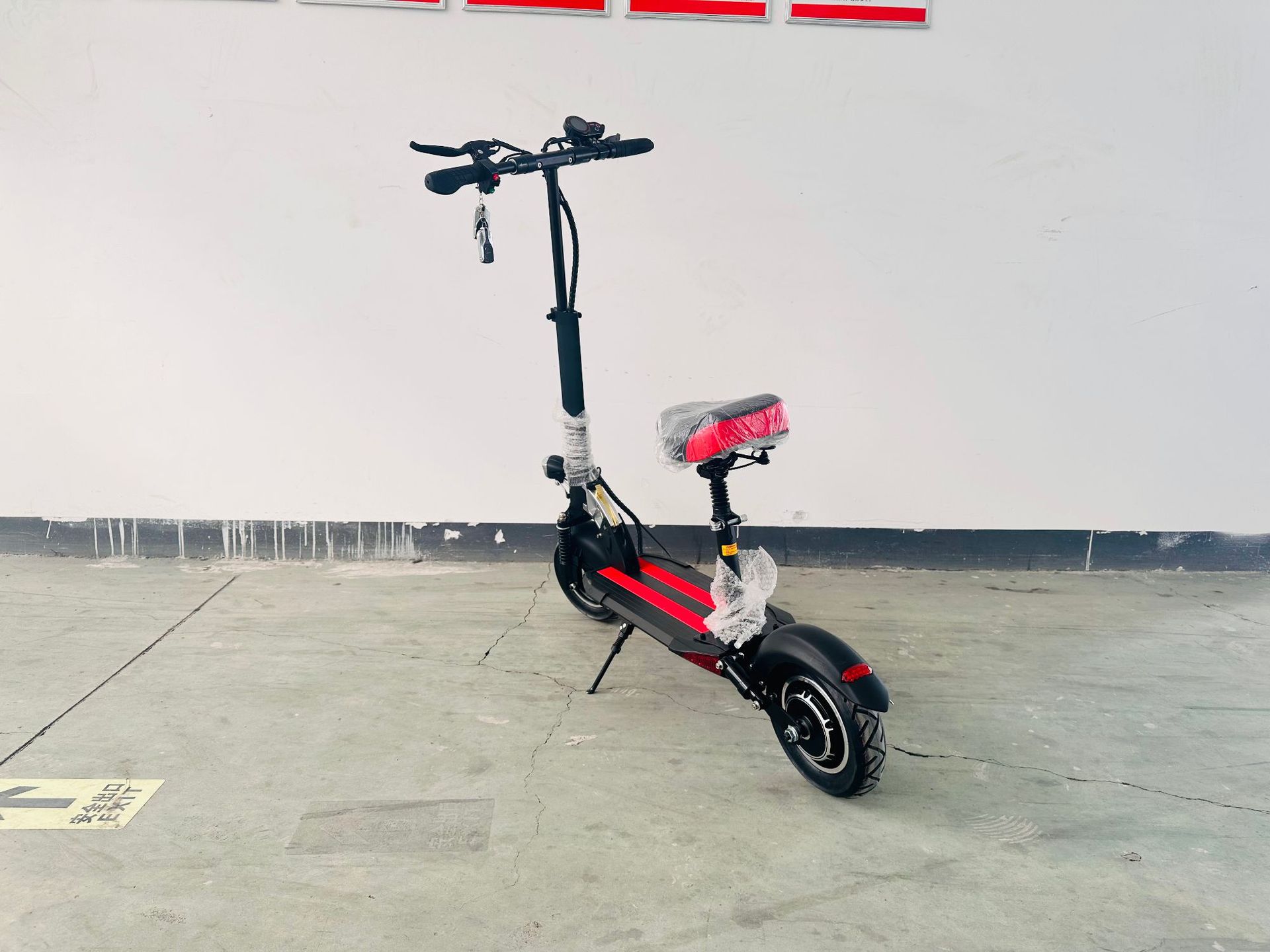 工厂直营电动滑板车10寸便携可折叠站骑小型电动车上班代驾代步车详情19