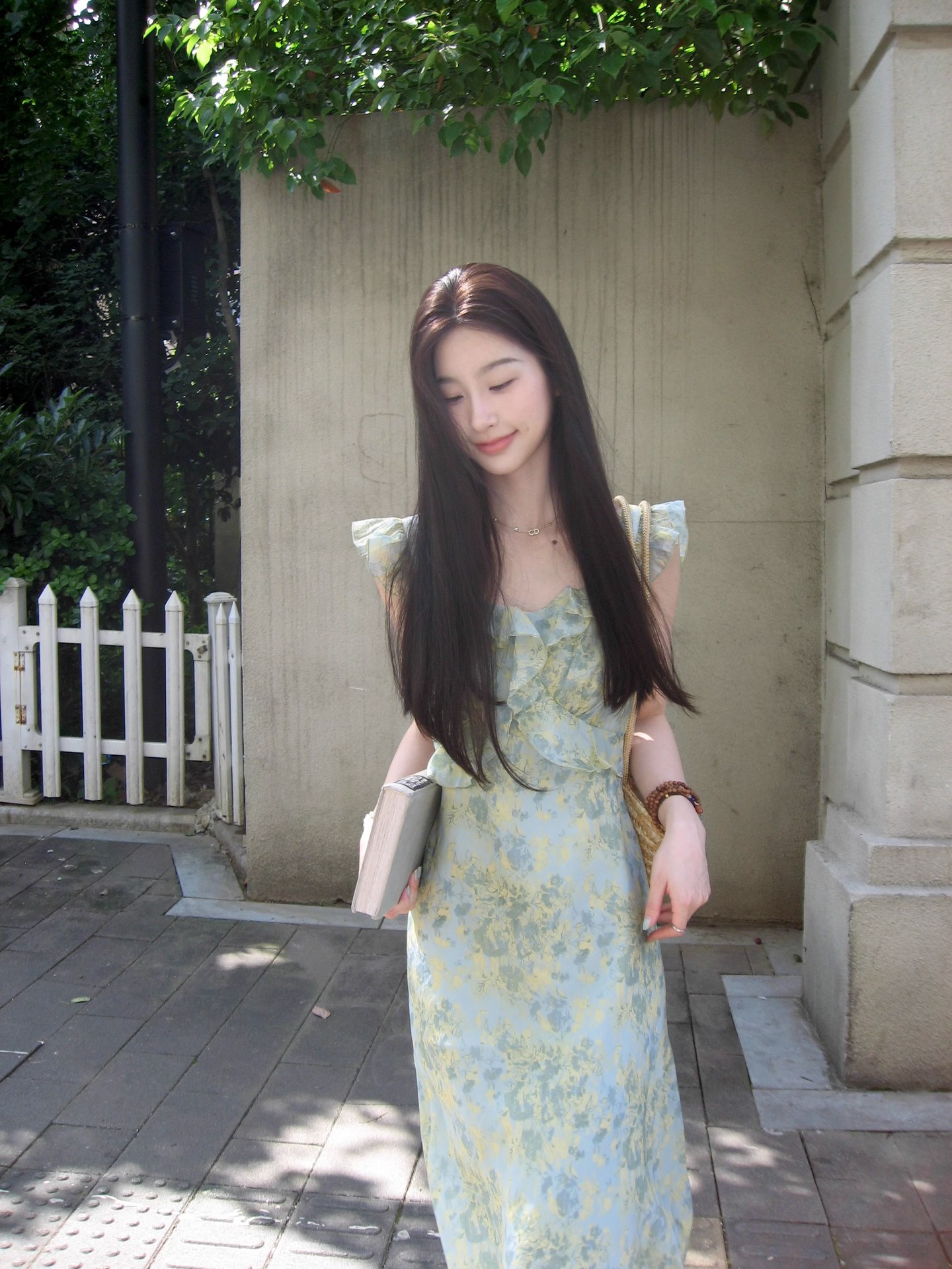 甜美小飞袖碎花裙温柔风连衣裙女夏季小众气质修身荷叶边a字长裙详情5