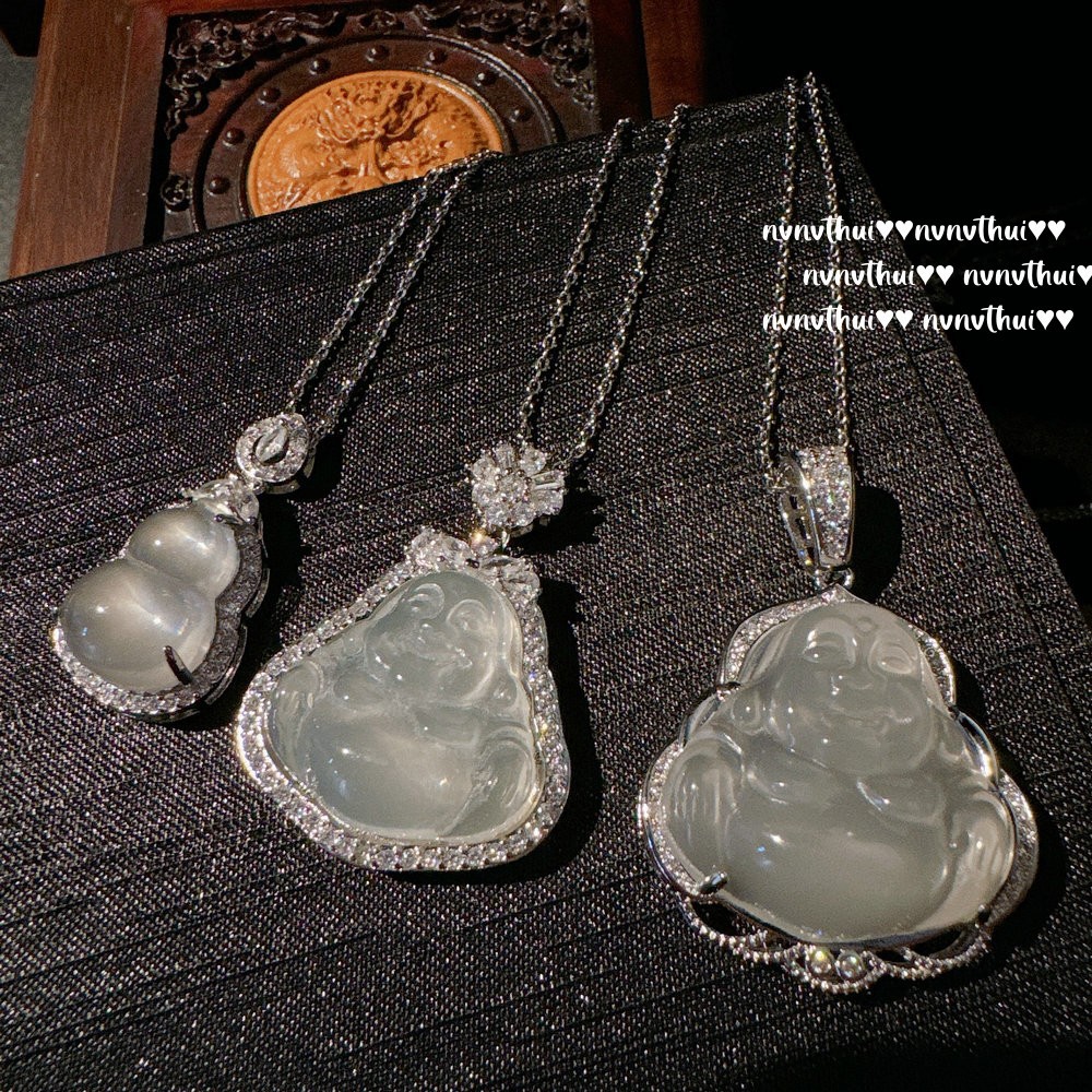 Lychee frozen white chalcedony gourd gemstone pendant necklace, water and water beautiful concubine smiling chalcedony Buddha necklace pic 23