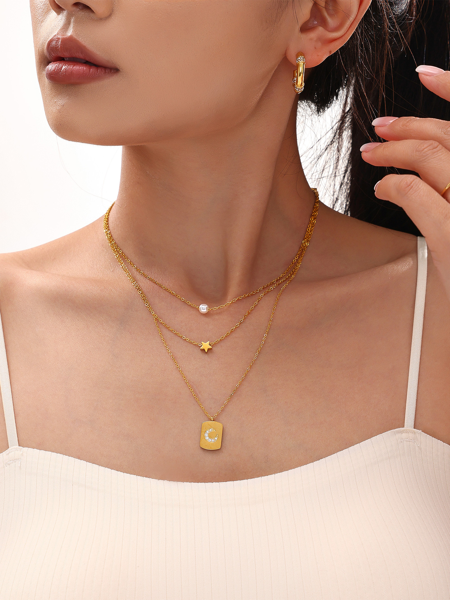 谜丽 星星贝珠设计感多层项链欧美风热销通勤叠戴钛钢18K真金饰品详情9