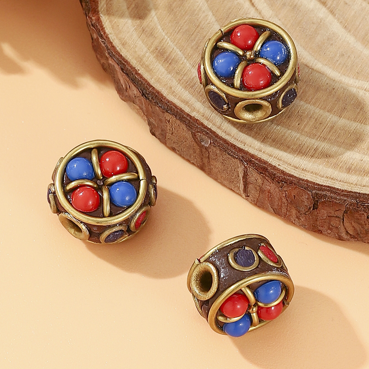 Retro Chinese-style Tibetan Nepalese copper beads inlaid with red and blue beads, bucket beads, DIY jewelry accessories, backlit clouds with partition beads pic 1