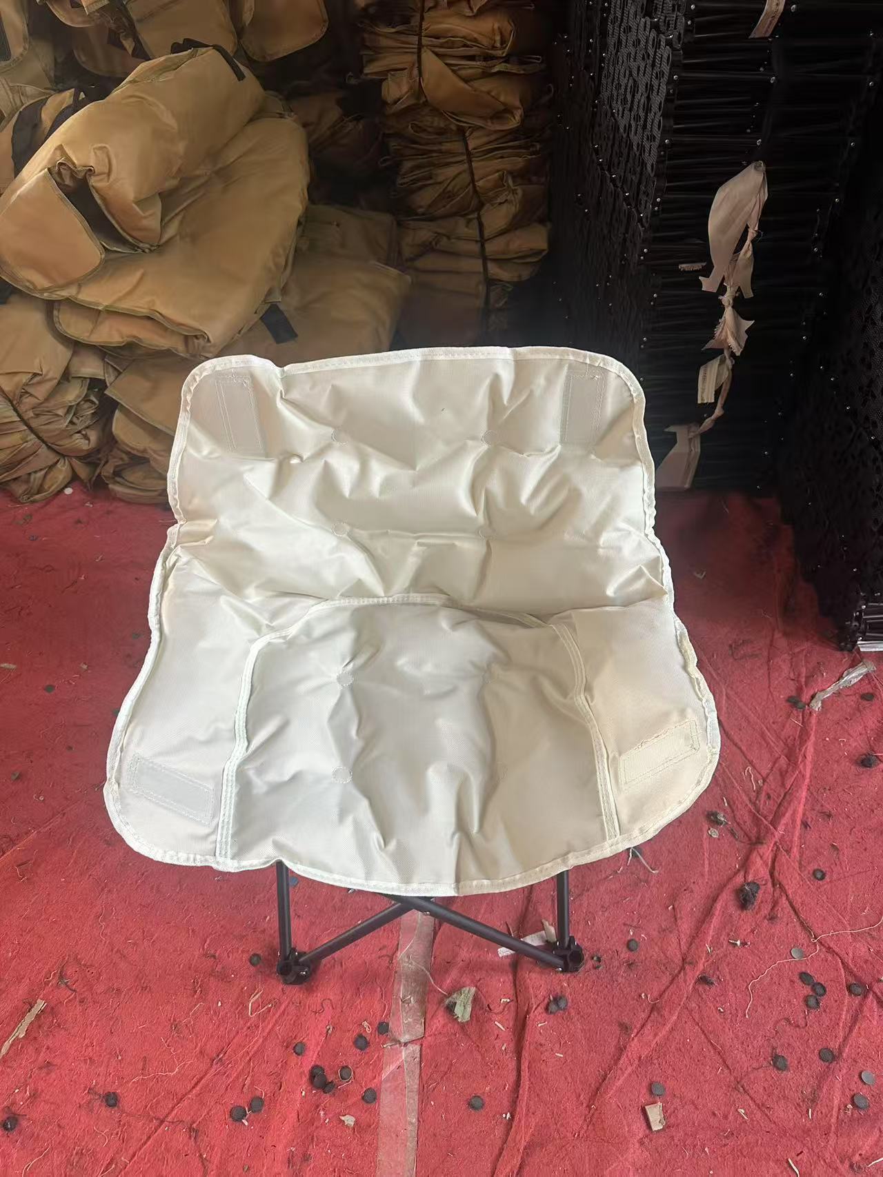 户外低背月亮椅子加棉沙发椅折叠椅便携折叠椅露营椅午休懒人椅详情3