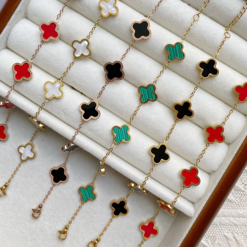 不掉色五朵四叶草钛钢手链镀18K金色时尚经典气质韩版小众批发详情7