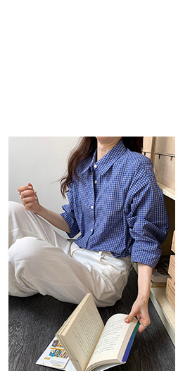 Retro striped long-sleeved knitted sweater for women in autumn 2025, a new Korean-style design with a versatile round neck casual top pic 1
