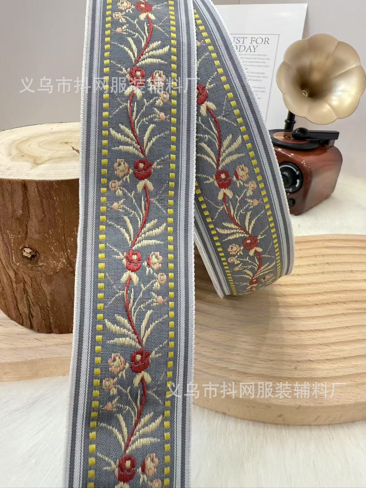 4.1cm循环树叶民族风提花刺绣织带礼盒包装带演出服装辅料详情8