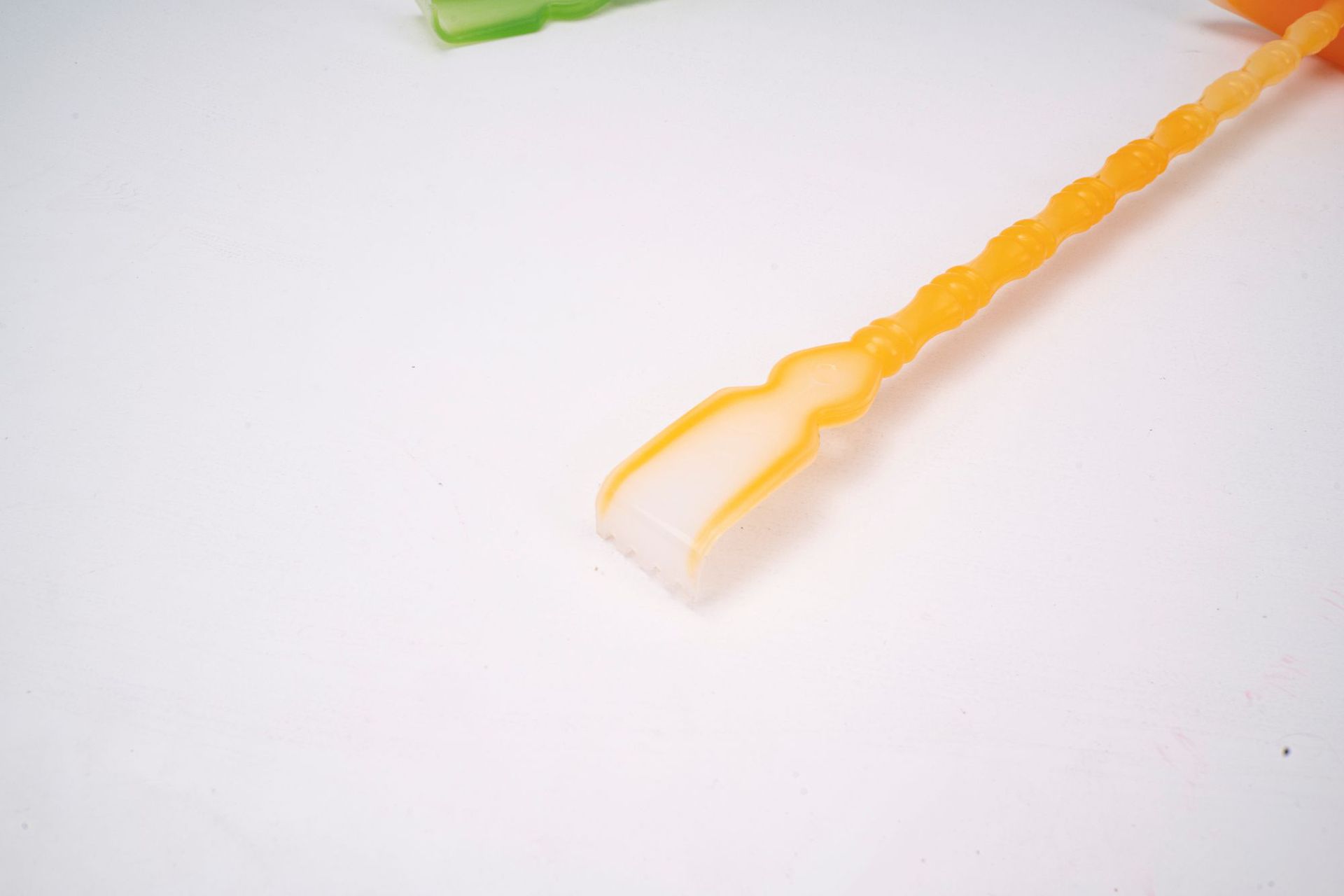 New best-selling imitation horn-shaped hammer, lotus gourd hammer, itchy scratch massage hammer, back hammer, factory supply batch in Linyi pic 10